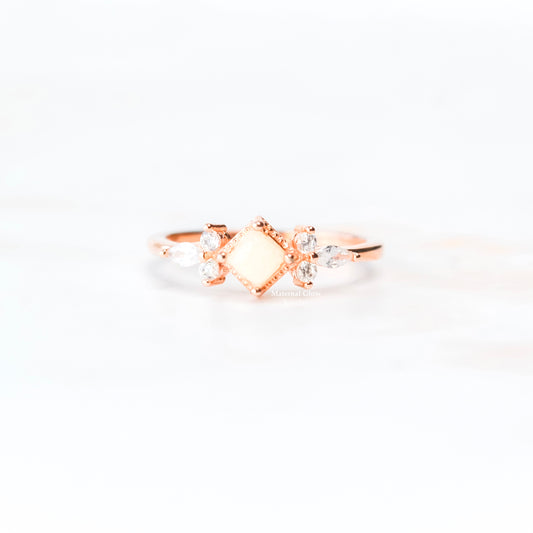 Francesca Ring